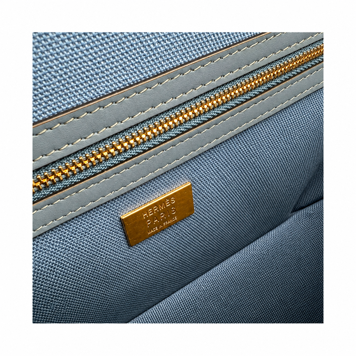 Fendi FF Shoulder Bag – Jacquard Canvas & Leather Trim, Flap Closure, 26cm